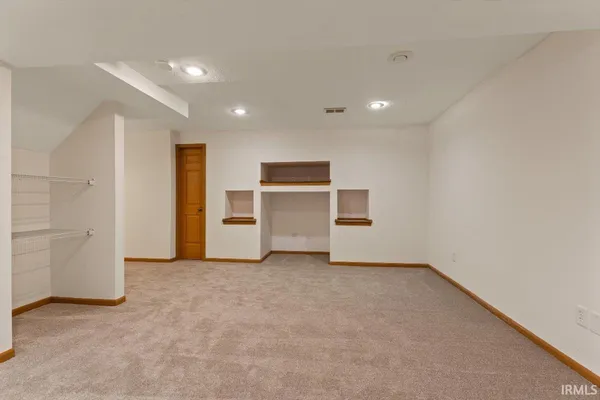 $344,500 | 50944 Pine Meadows Drive, Granger, IN 46530