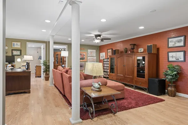 $999,999 | 176 Lelawood Circle, Nashville, TN 37209