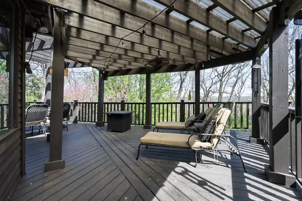$999,999 | 176 Lelawood Circle, Nashville, TN 37209
