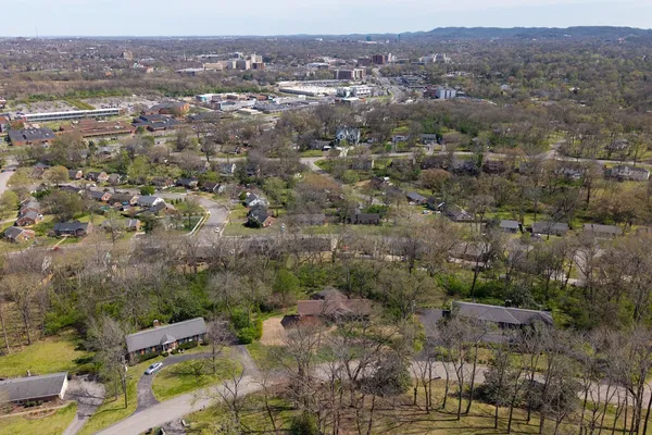 $999,999 | 176 Lelawood Circle, Nashville, TN 37209