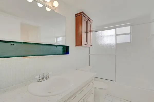 $1,600 | 4500 North Flagler Drive, Unit C8, West Palm Beach, FL 33407