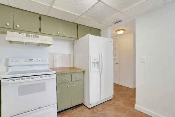 $1,600 | 4500 North Flagler Drive, Unit C8, West Palm Beach, FL 33407