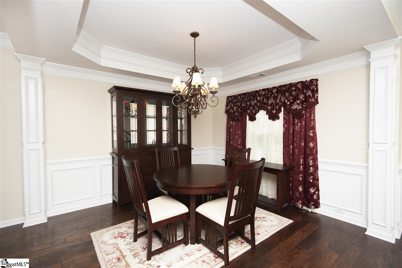 7 Knoll Ridge Drive Greer, SC 29650 - Photo 3 of 31 Gallery Image 3