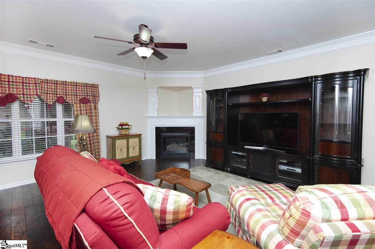 7 Knoll Ridge Drive Greer, SC 29650 - Photo 6 of 31 Gallery Image 6