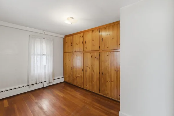 $219,000 | 20 Sage Street, Bennington, VT 05257