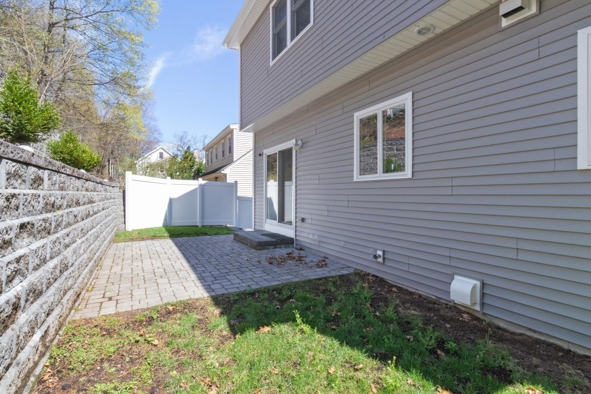 20 College Farm Road Waltham, MA 02451 - Photo 27 of 30 Gallery Image 27
