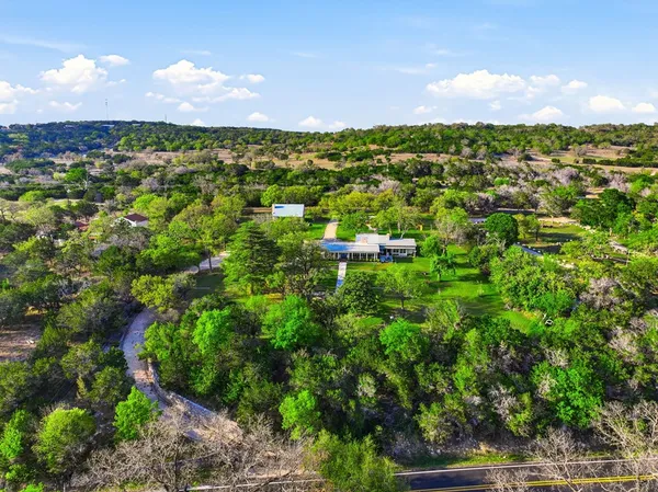 $1,900,000 | 125 West Mauk Road, Ingram, TX 78025