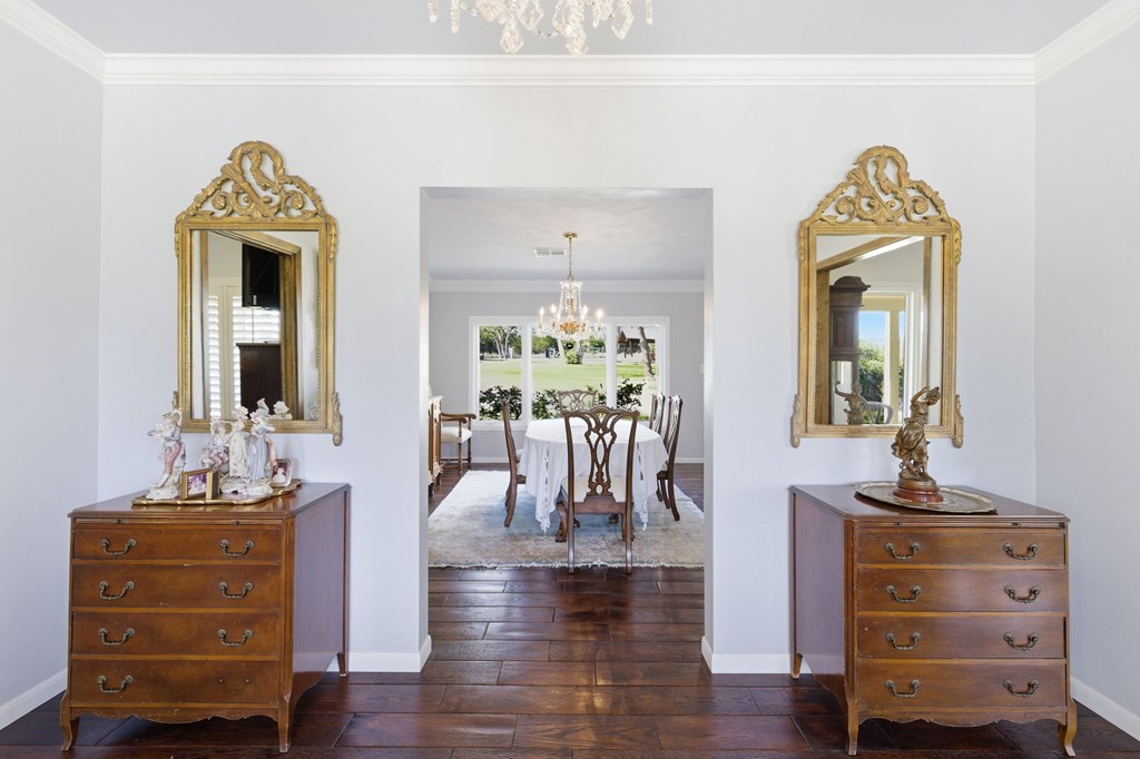 125 West Mauk Road Ingram, TX 78025 - Photo 23 of 45 Formal dining off foyer