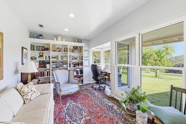 $1,900,000 | 125 West Mauk Road, Ingram, TX 78025