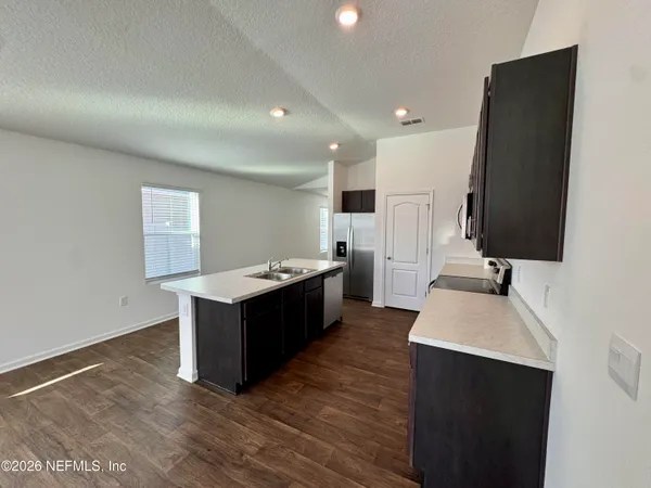 $2,100 | 12629 European Beech Road, Jacksonville, FL 32218