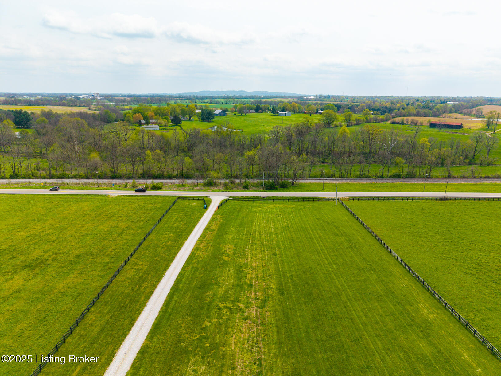 1660 Cropper Road Shelbyville, KY 40065 - Photo 48 of 61 DJI_20250419133926_0345_D