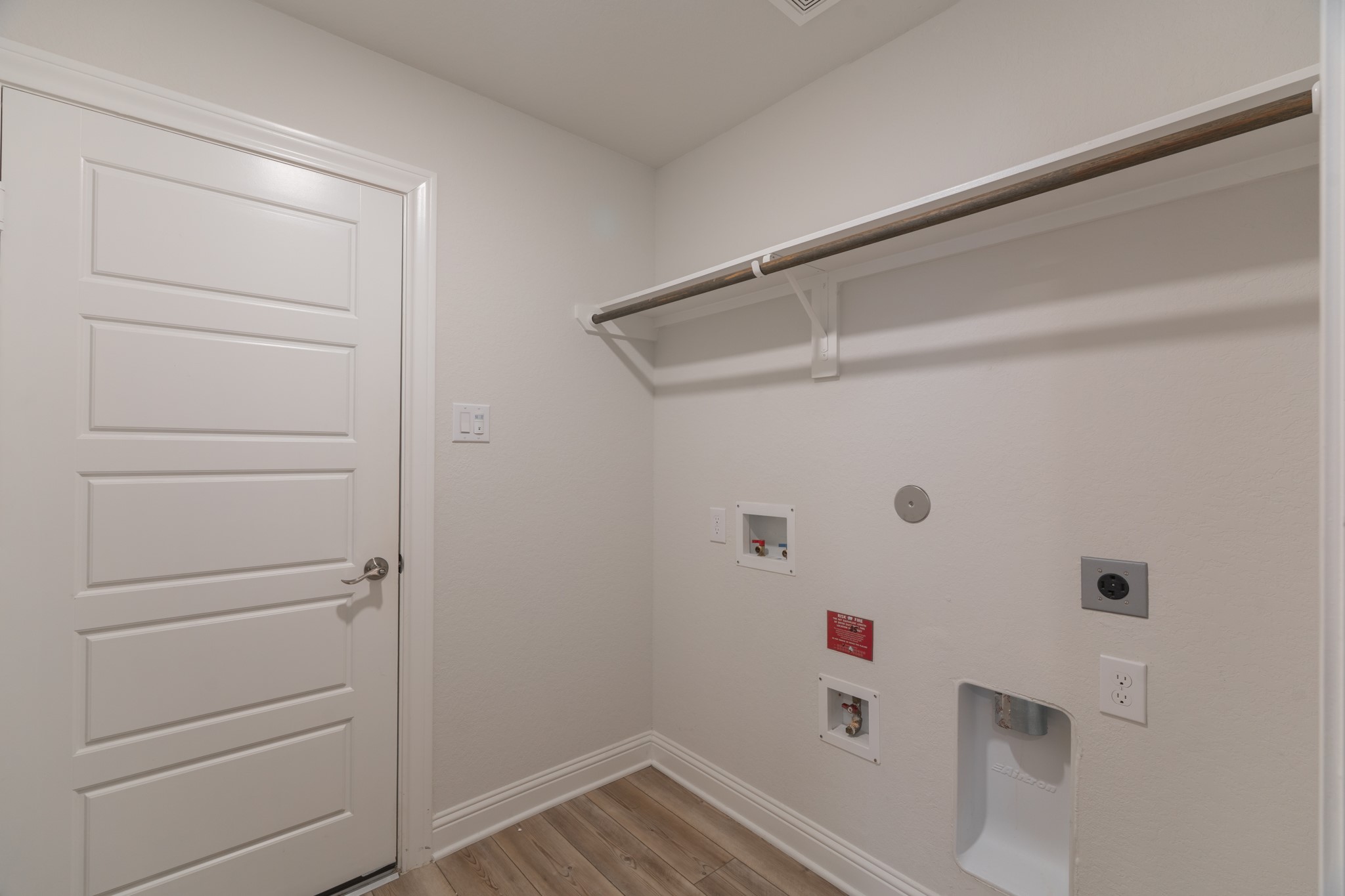 9840 Sweet Flag Court Conroe, TX 77385 - Photo 37 of 50 Laundry Room.