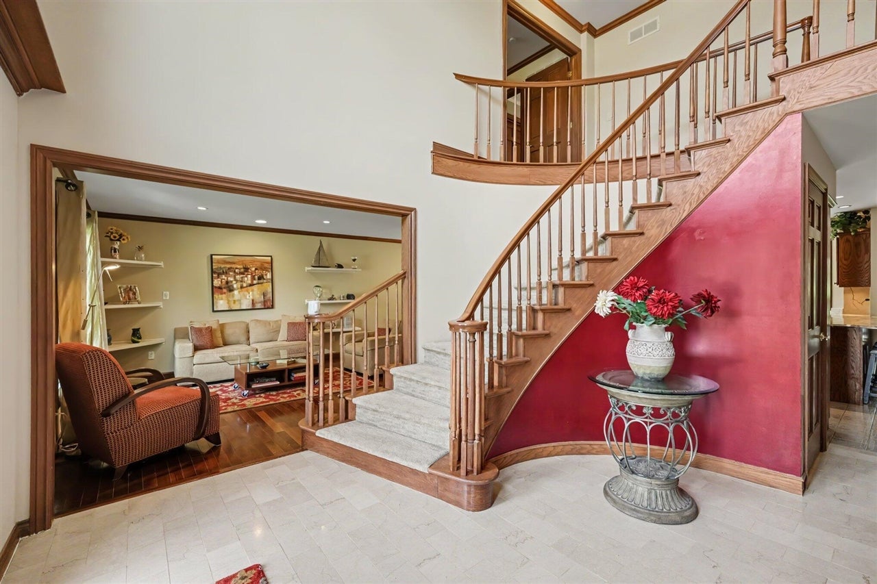 709 Snowmass Drive Rochester Hills, MI 48309 - Photo 6 of 39 Gallery Image 6