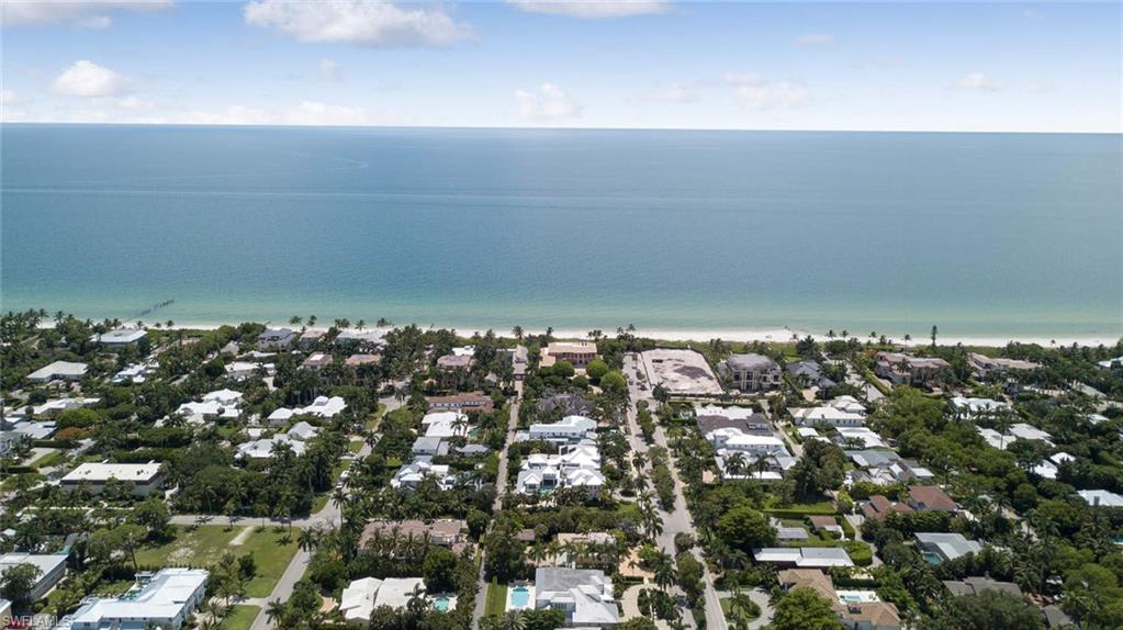 150 Central Avenue Naples, FL 34102 - Photo 34 of 35 an aerial view of multiple house