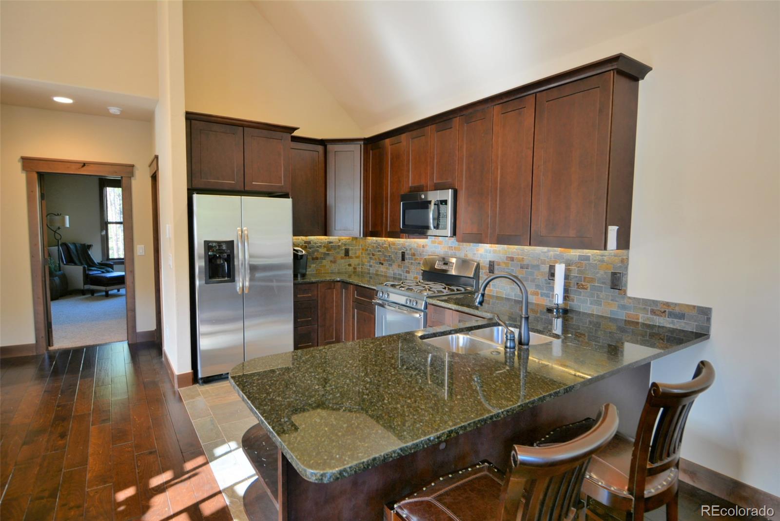 852 Independence Road, Unit 3B Keystone, CO 80435 - Photo 4 of 35 Gallery Image 4
