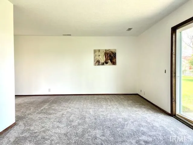 $1,250 | 5006 West Keller Road, Muncie, IN 47304