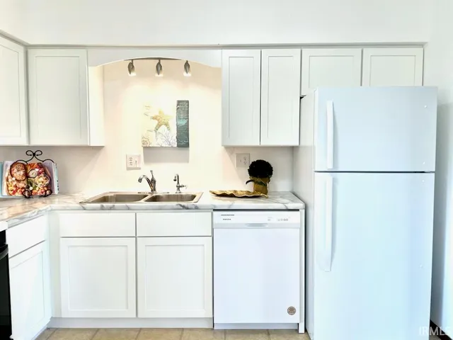 $1,250 | 5006 West Keller Road, Muncie, IN 47304