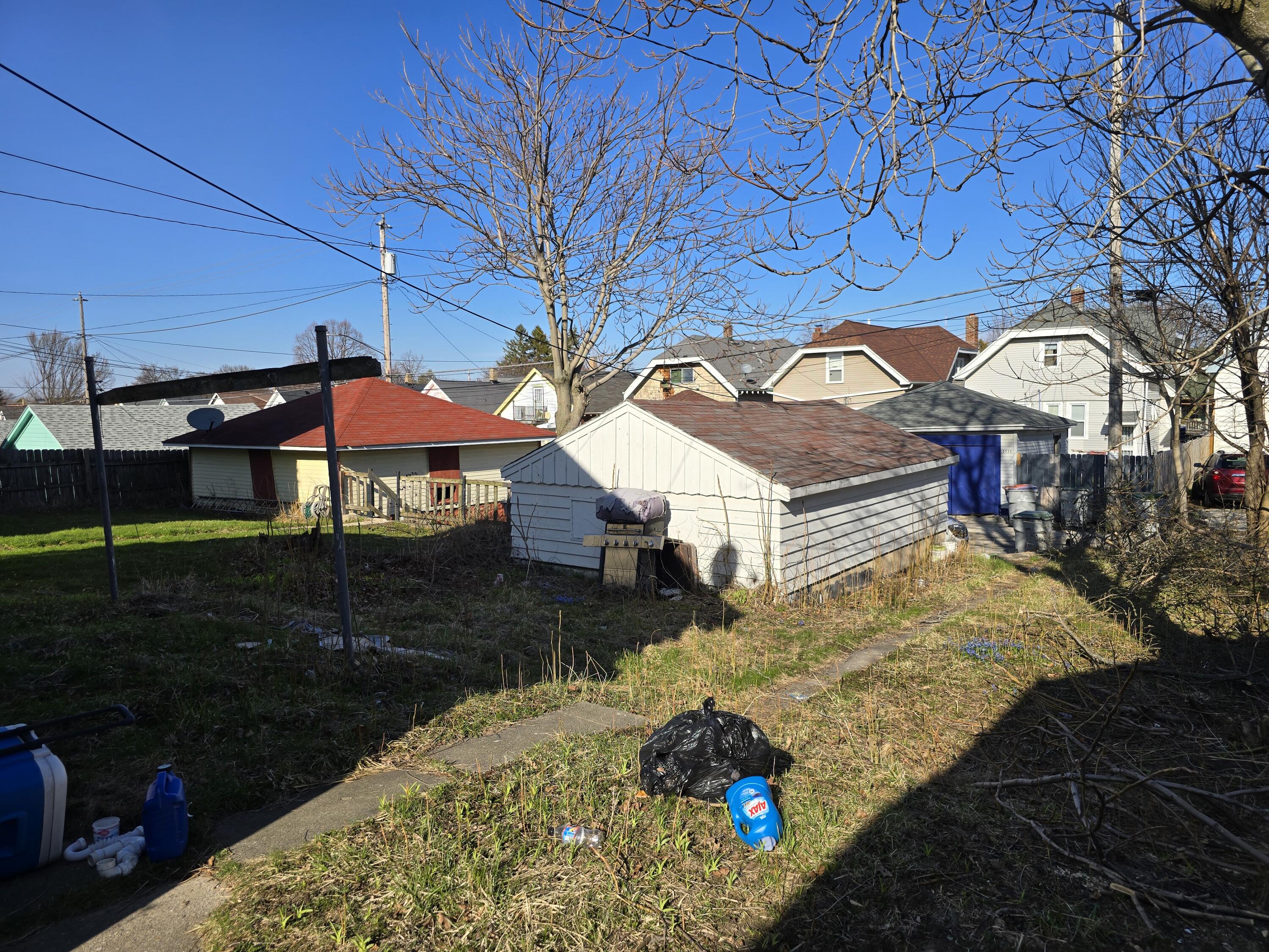 3532 North 22nd Street Milwaukee, WI 53206 - Photo 4 of 6 20260408_164422