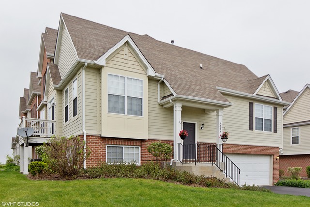4335 Timber Ridge Court Joliet, IL 60431 - Photo 1 of 15