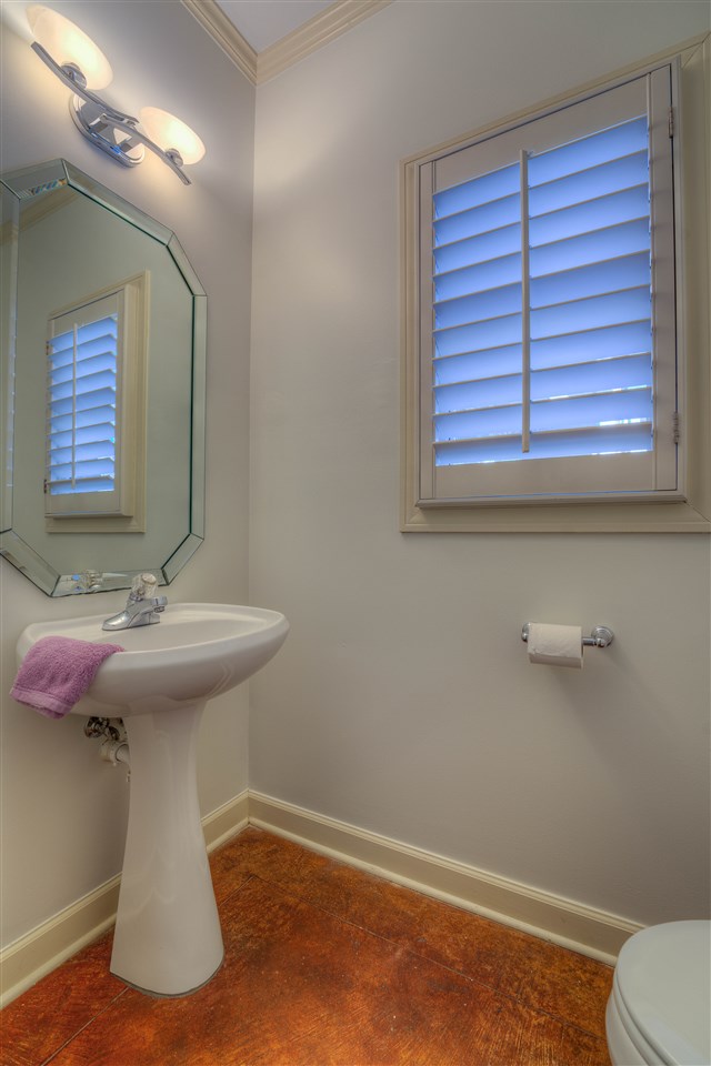 35 West Carlos Road Memphis, TN 38117 - Photo 16 of 24
