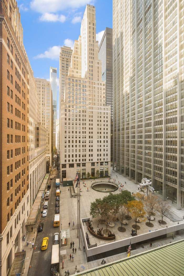 50 Pine Street, Unit 10 Manhattan, NY 10005 - Photo 4 of 14 a view of a city view