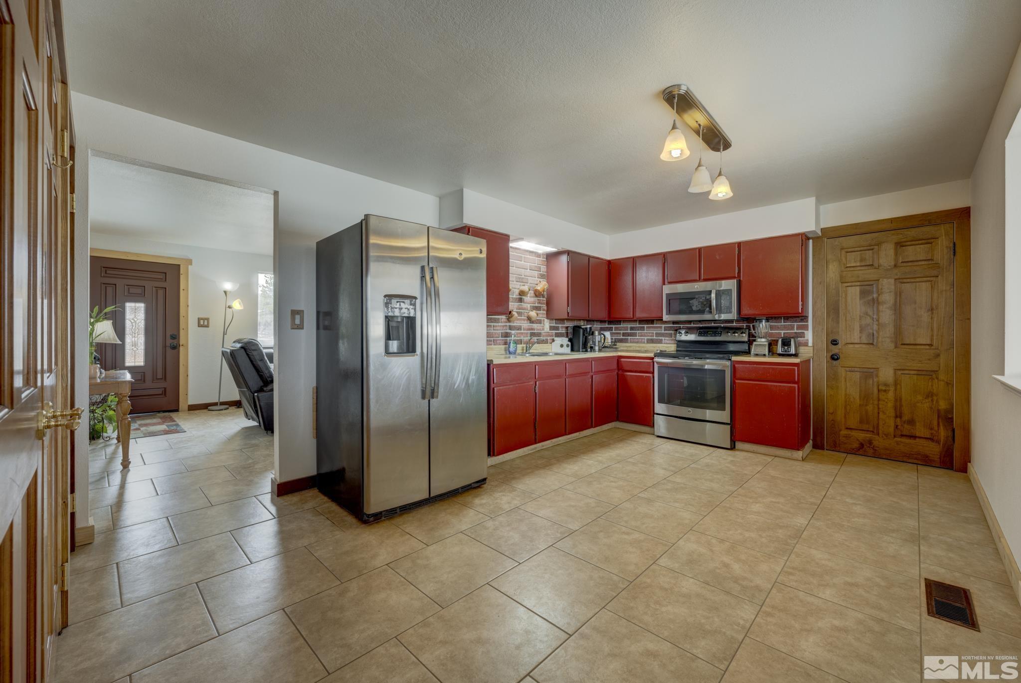 11580 Overland Road Reno, NV 89506 - Photo 7 of 25 Photo 7