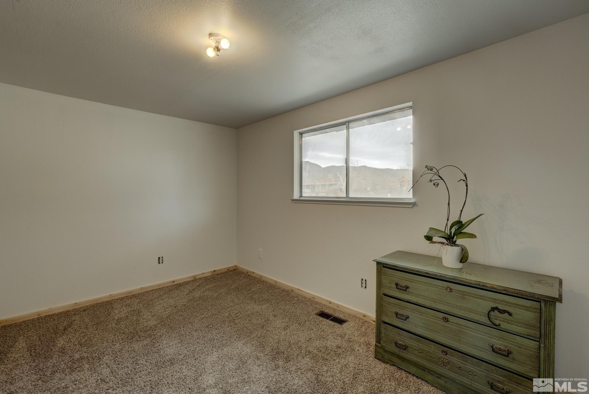 11580 Overland Road Reno, NV 89506 - Photo 10 of 25 Photo 10
