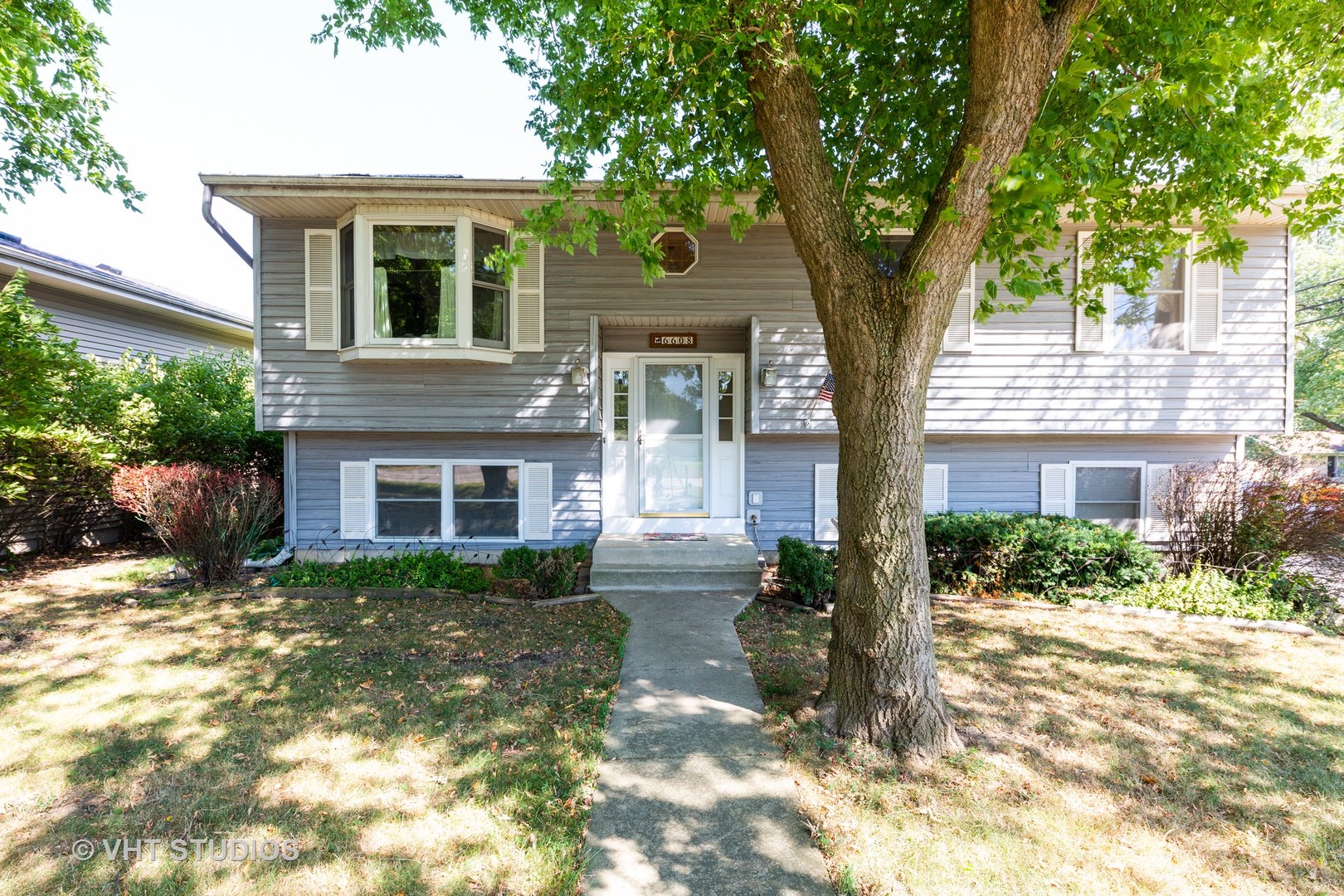 6608 Wander Way Cary, IL 60013 - Photo 1 of 14