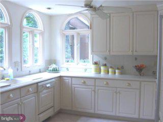 128 Chamounix Road St. Davids, PA 19087 - Photo 3 of 6