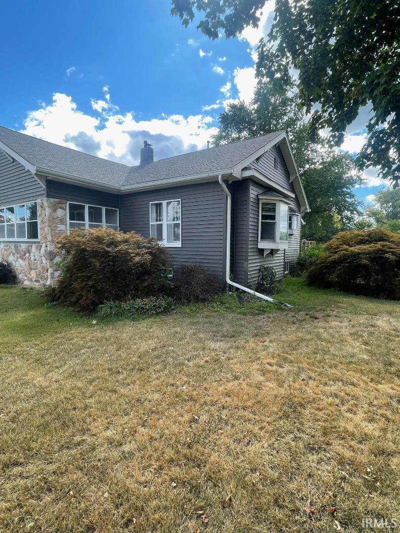 7024 Lambert Avenue Rosedale, IN 47874 - Photo 5 of 19