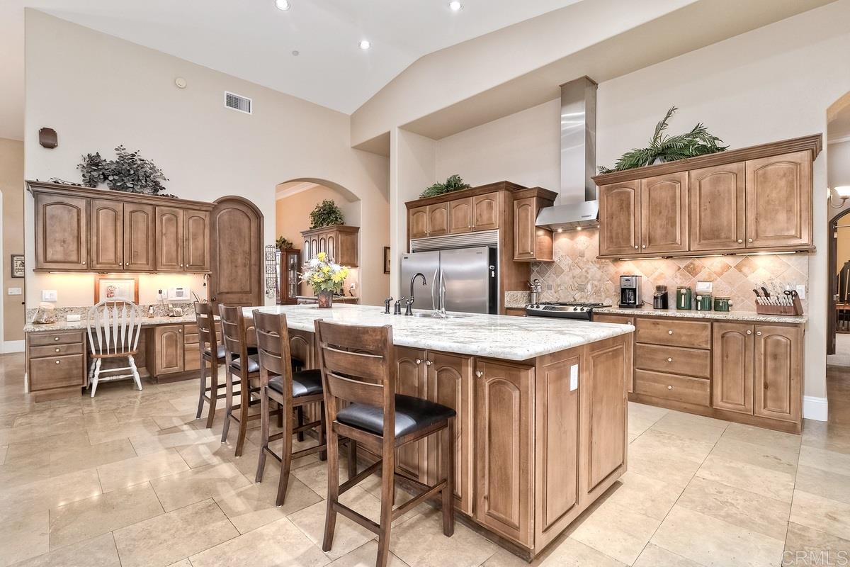 3636 Royal Road Vista, CA 92084 - Photo 5 of 22