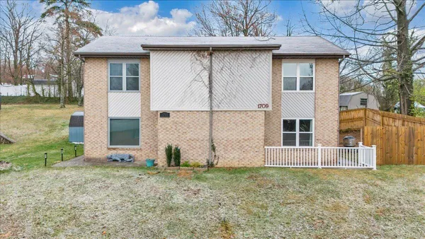 $209,000 | 1709 Ellis Court, Salem, VA 24153