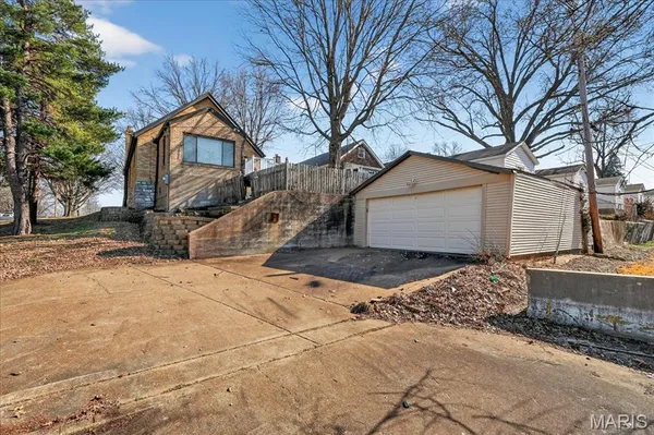 $400,000 | 3903 Prather Avenue, St. Louis, MO 63109