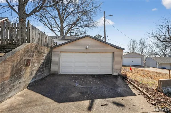 $400,000 | 3903 Prather Avenue, St. Louis, MO 63109