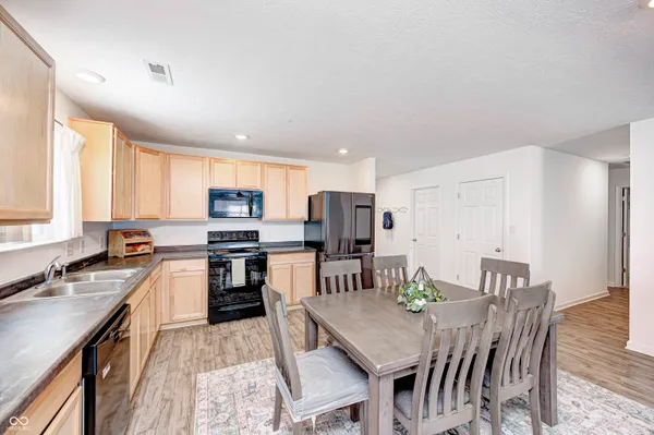 $315,000 | 6758 Honeysuckle Way, Pendleton, IN 46064