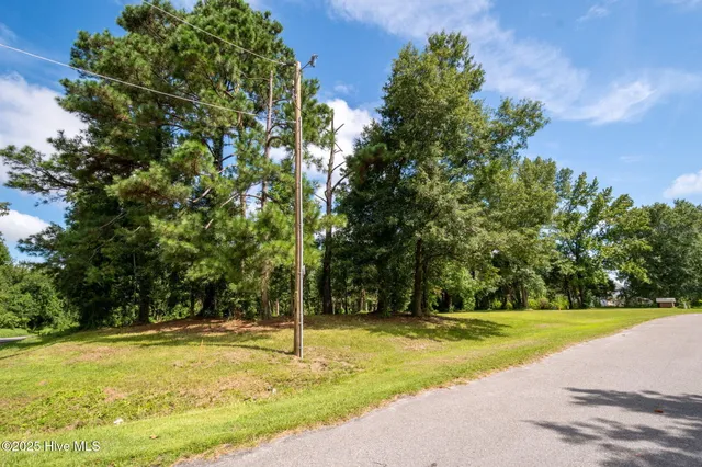 $91,900 | 133 Hwy Rocky Point, Rocky Point, NC 28457