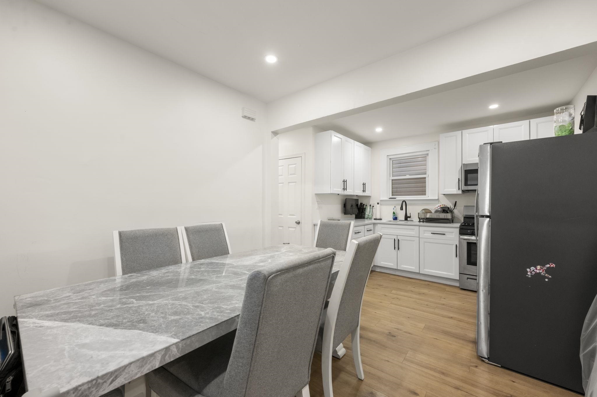 202 Devon Street Kearny, NJ 07032 - Photo 5 of 22