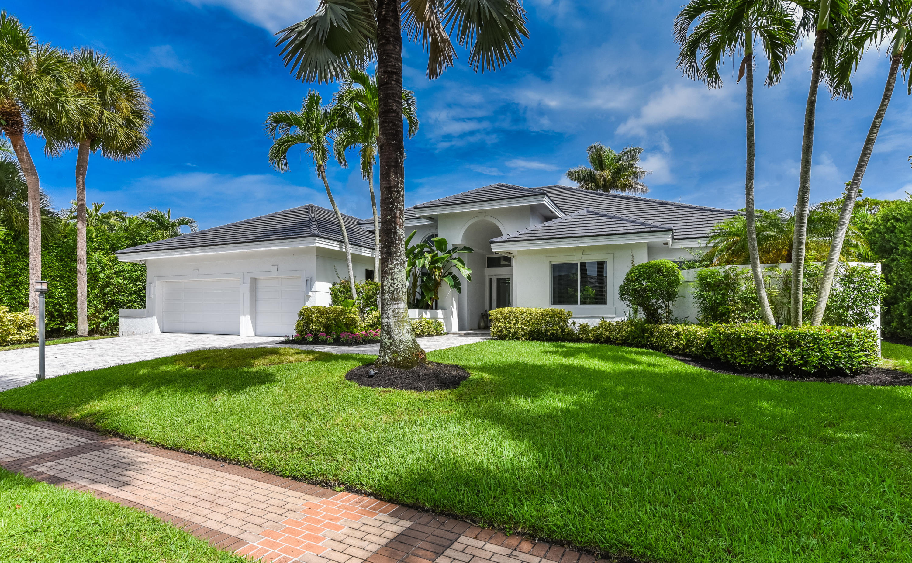 17576 Scarsdale Way Boca Raton, FL 33496 - Photo 3 of 67 exterior