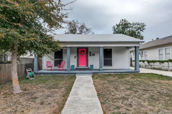 $2,200 | 721 Elmwood Drive, San Antonio, TX 78212