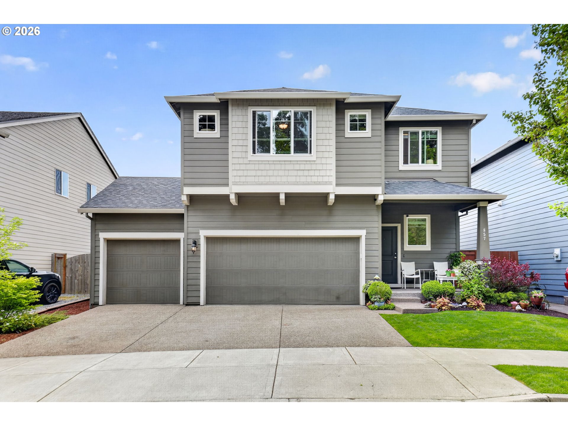 857 North Helens View Drive Ridgefield, WA 98642 - Photo 1 of 39