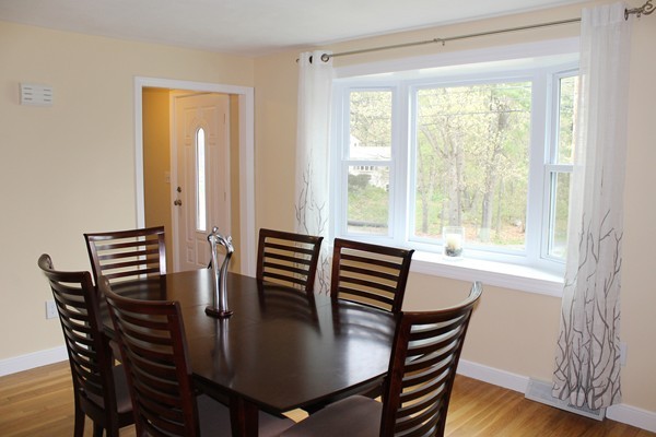 155 Salem Road Billerica, MA 01821 - Photo 4 of 30