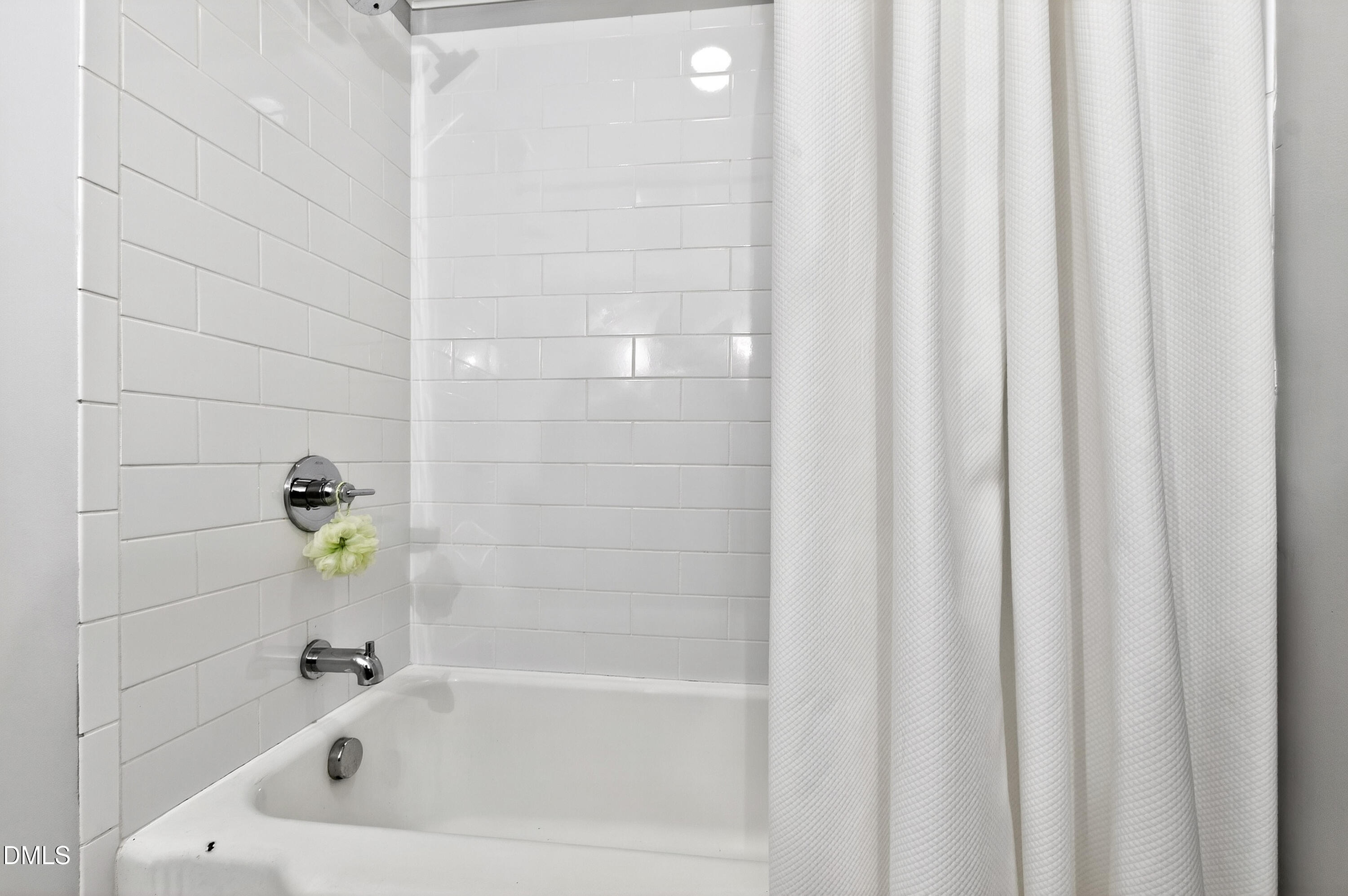 2622 Wells Avenue Raleigh, NC 27608 - Photo 47 of 65 Wells (40)