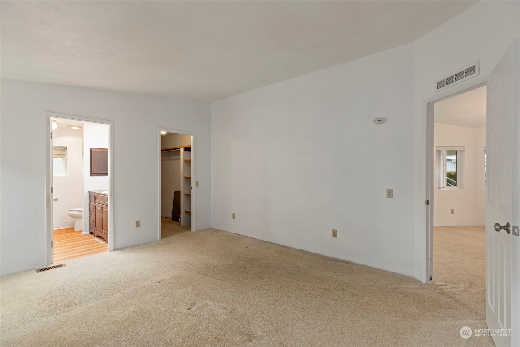 919 243rd Street Southwest Bothell, WA 98021 - Photo 17 of 39 a view of an empty room