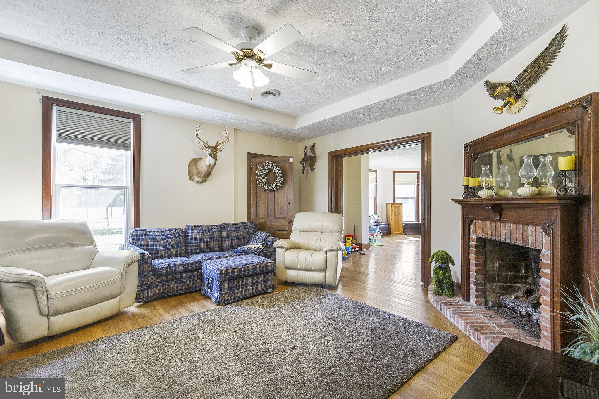 21400 Colton Point Road Avenue, MD 20609 - Photo 14 of 41 Family Room
