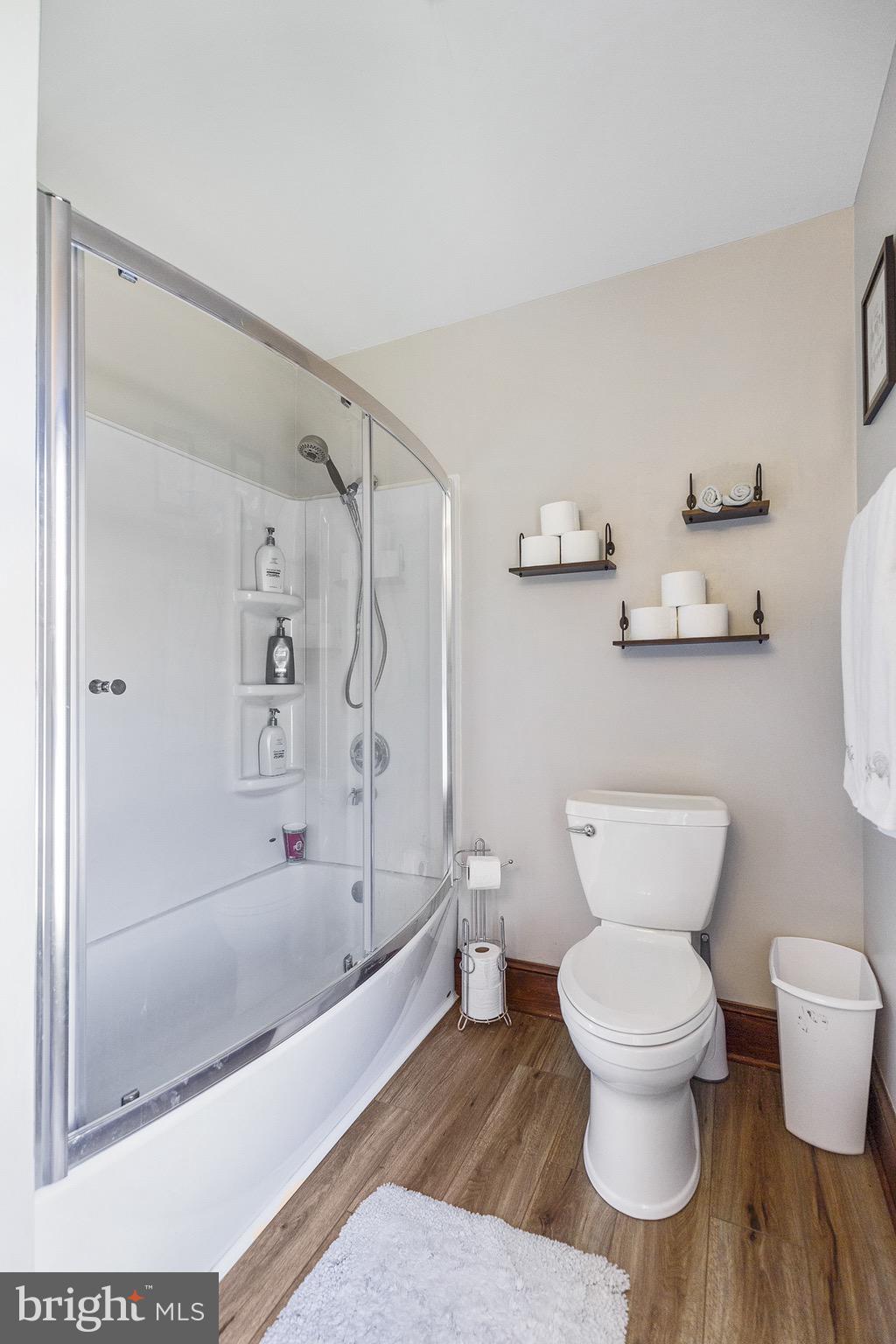21400 Colton Point Road Avenue, MD 20609 - Photo 25 of 41 Hall bathroom 2
