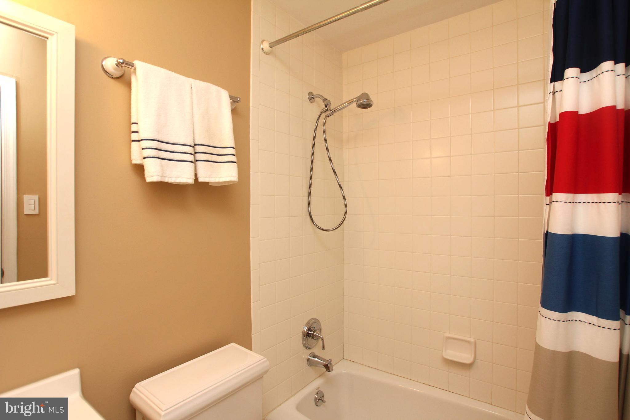 2032 Arch Street, Unit B Philadelphia, PA 19103 - Photo 20 of 25