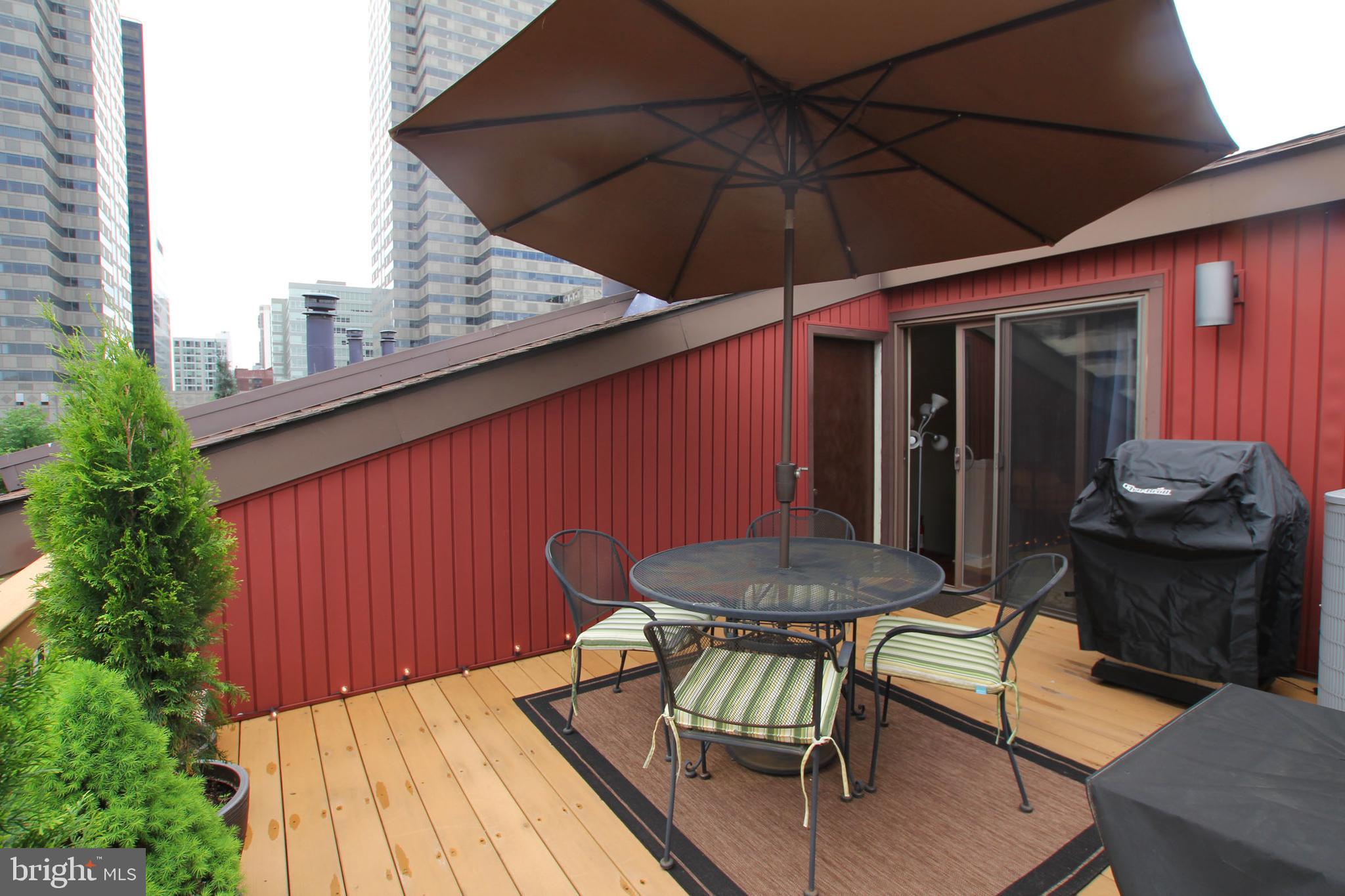 2032 Arch Street, Unit B Philadelphia, PA 19103 - Photo 24 of 25