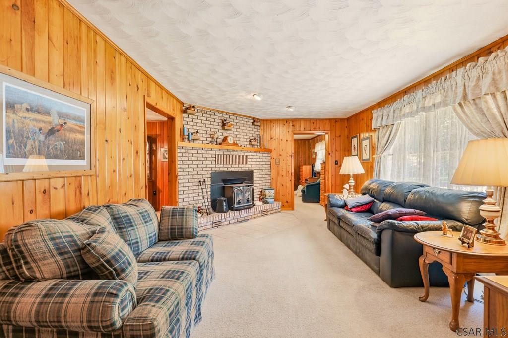 209 Oak Post Road Meyersdale, PA 15552 - Photo 8 of 45