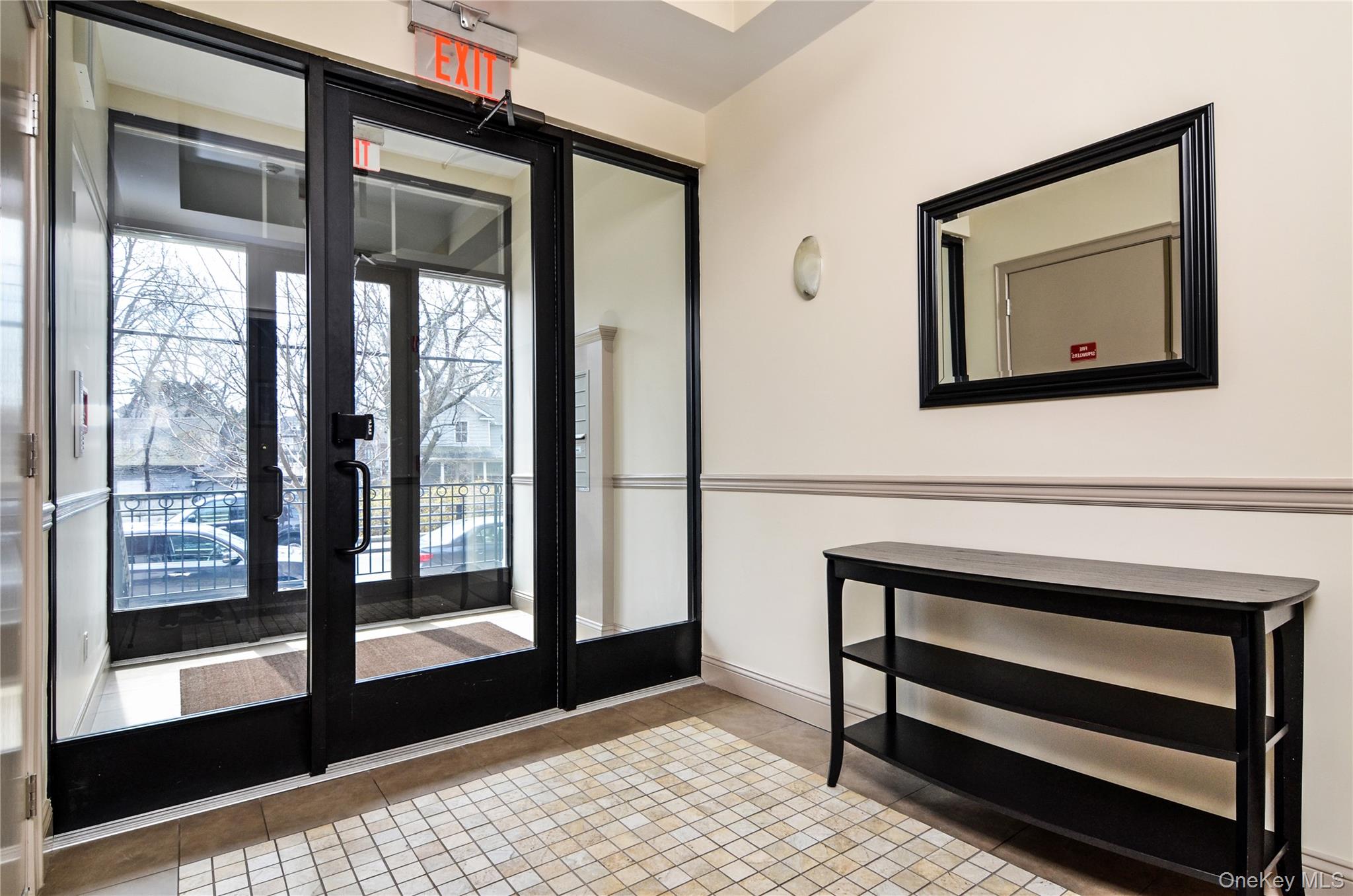 30 Elm Place, Unit 2A Rye, NY 10580 - Photo 2 of 12