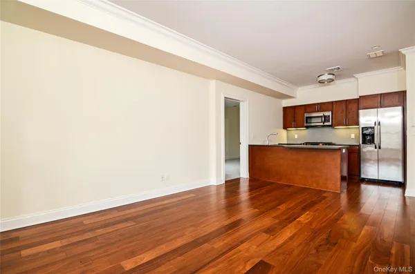 $5,000 | 30 Elm Place, Unit 2A, Rye, NY 10580